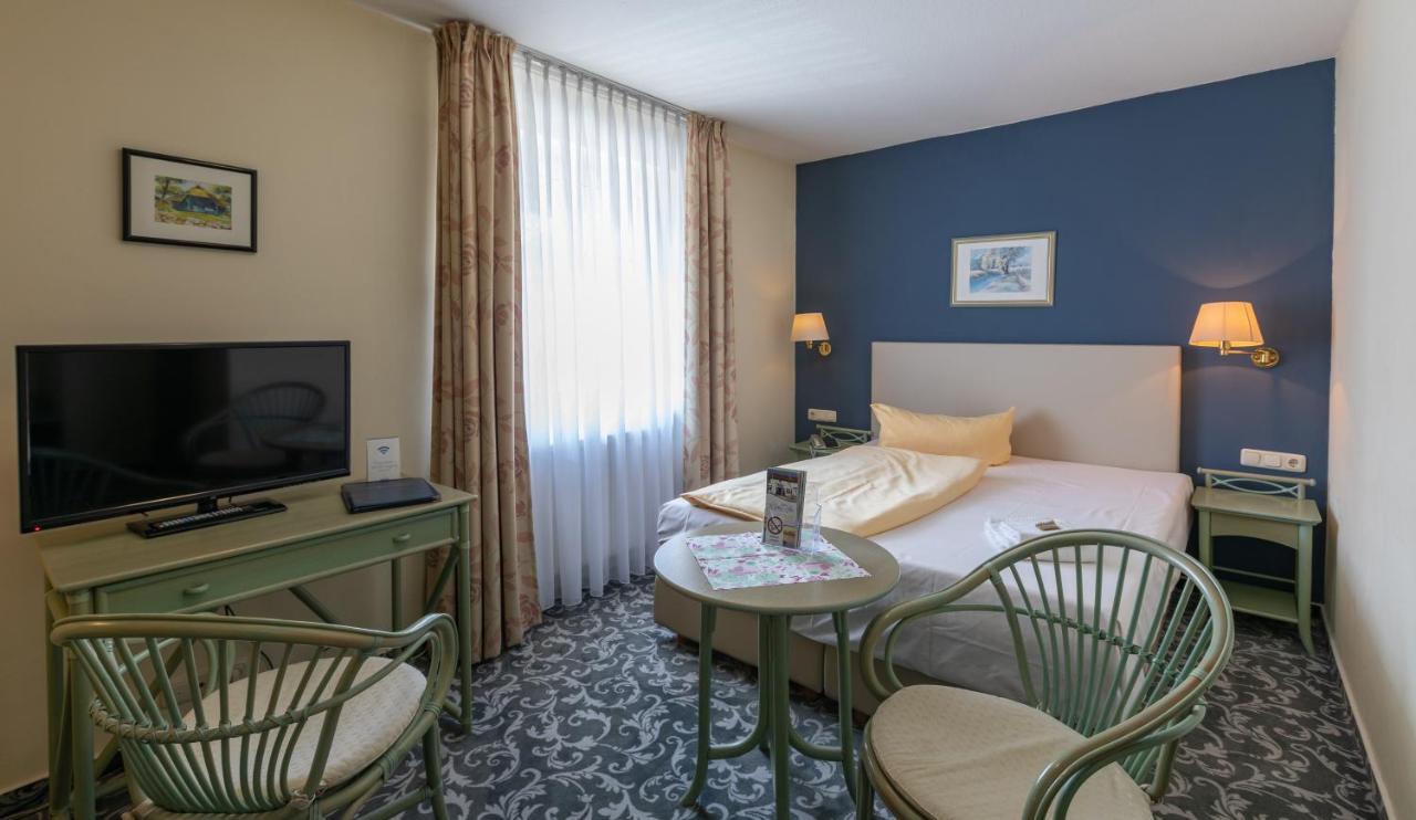 Hotel Am Wariner See Εξωτερικό φωτογραφία