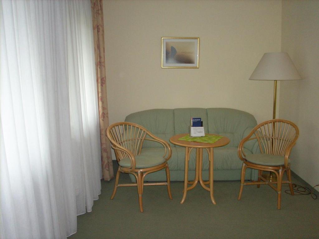 Hotel Am Wariner See Δωμάτιο φωτογραφία