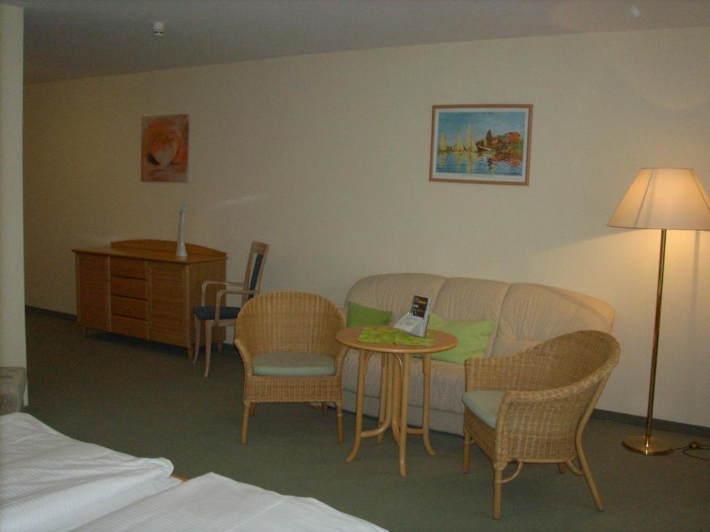 Hotel Am Wariner See Δωμάτιο φωτογραφία