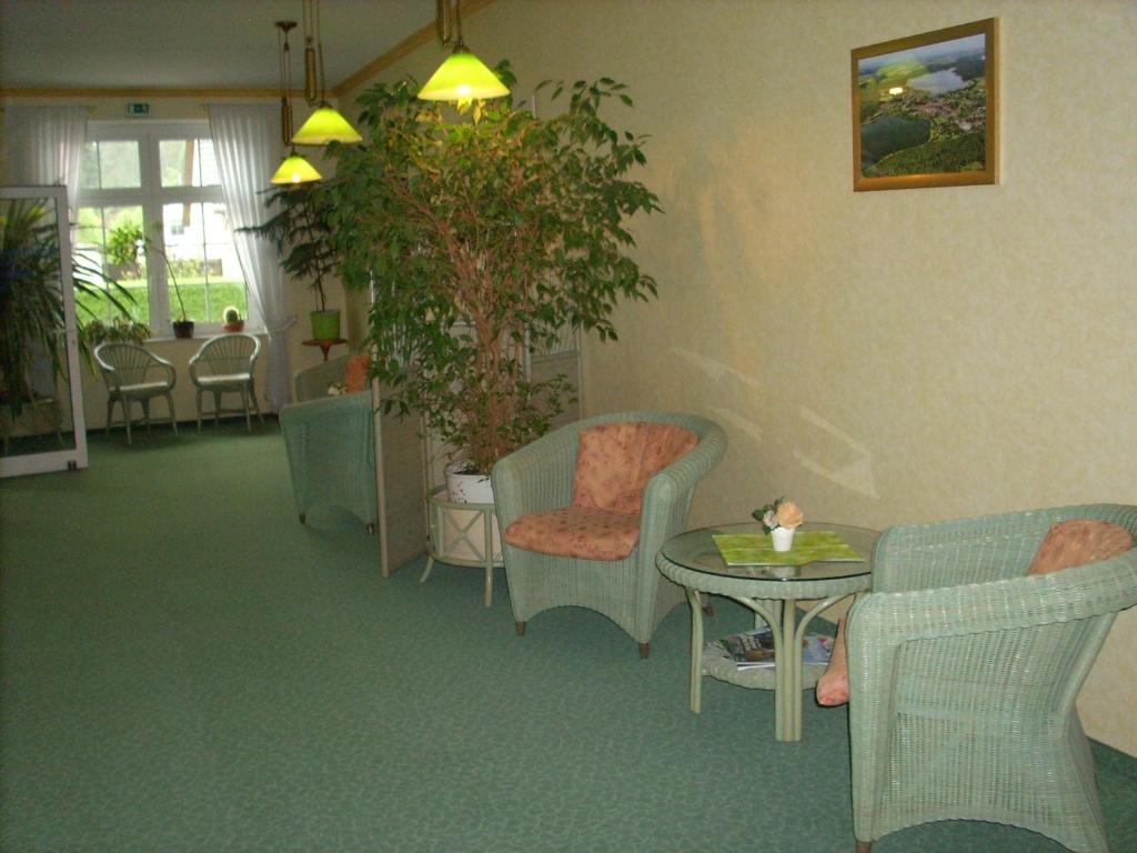 Hotel Am Wariner See Εξωτερικό φωτογραφία