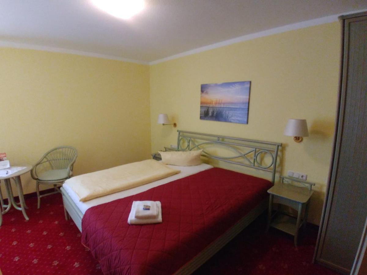 Hotel Am Wariner See Εξωτερικό φωτογραφία
